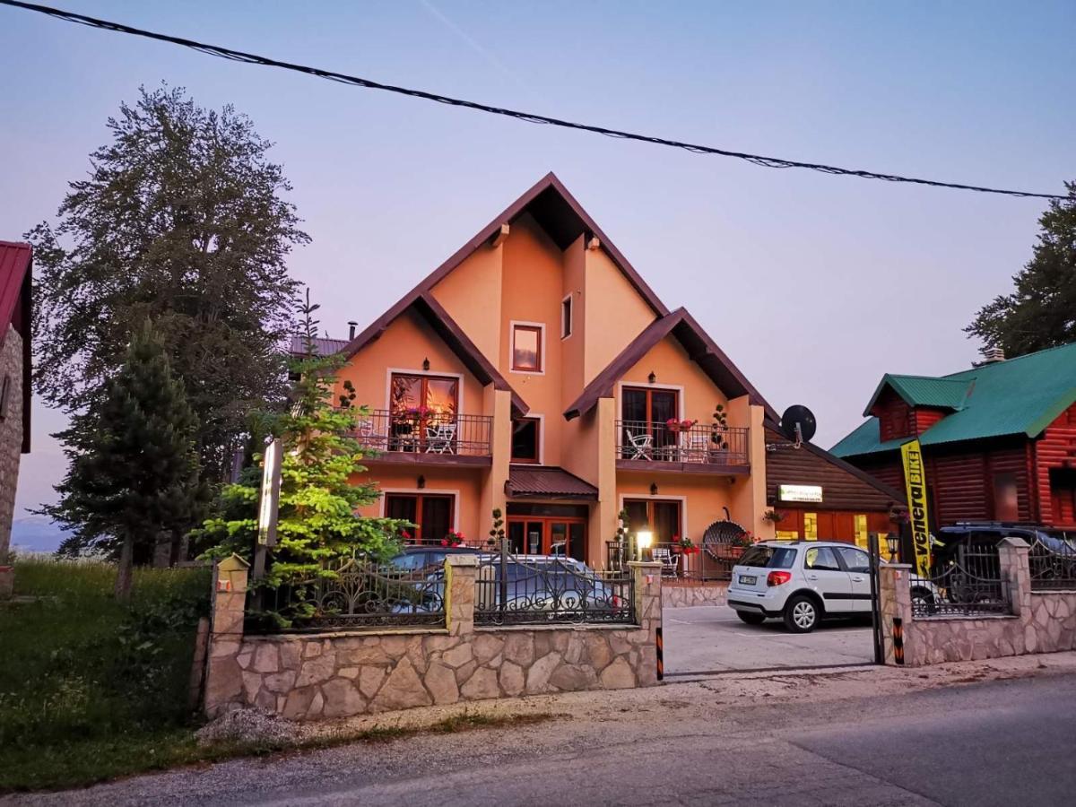 Gorska Vila Apartments Žabljak Buitenkant foto