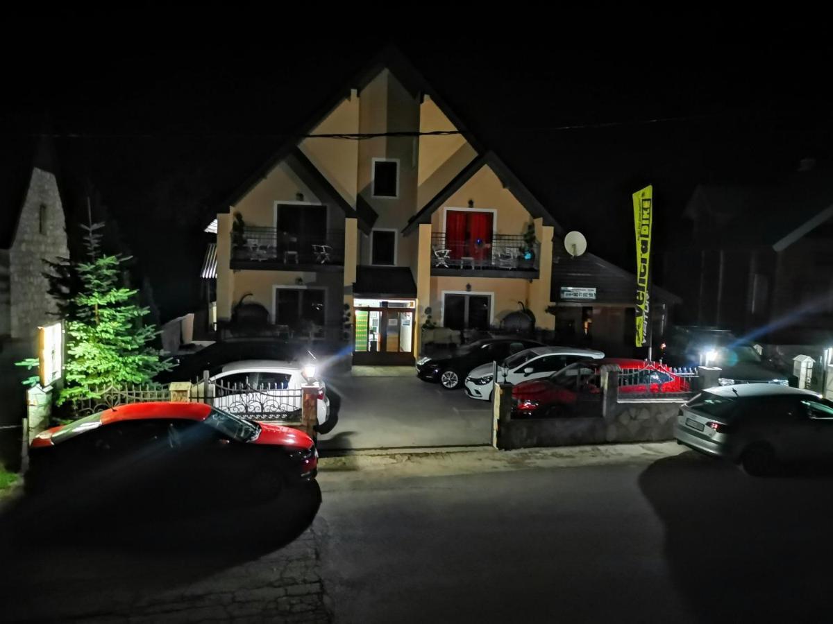 Gorska Vila Apartments Žabljak Buitenkant foto