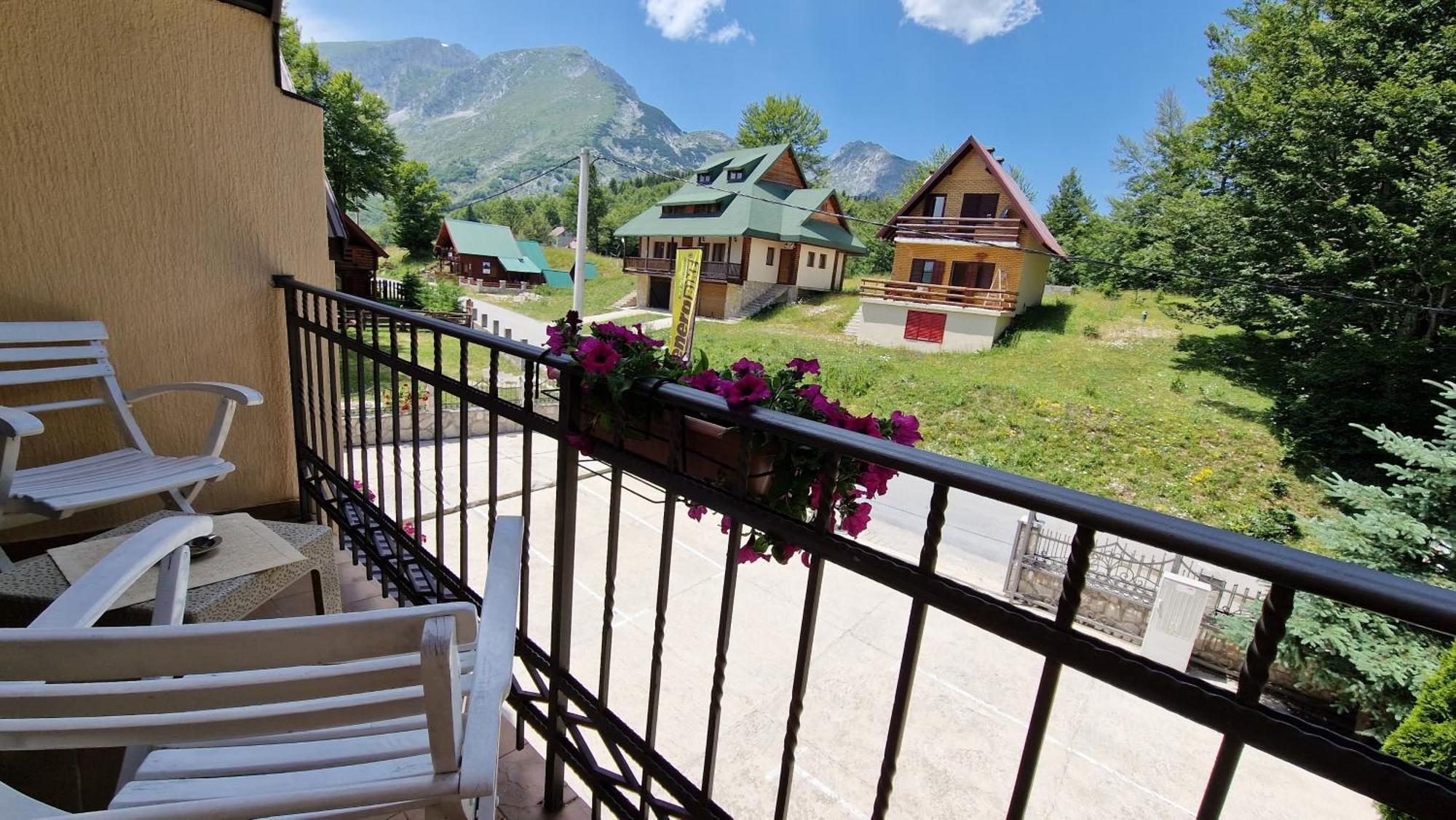 Gorska Vila Apartments Žabljak Kamer foto